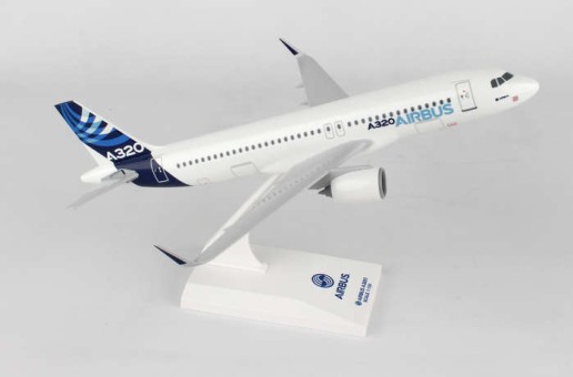 House Neo Engines Airbus A320-200 by Skymarks SKR227N Scale 1:150