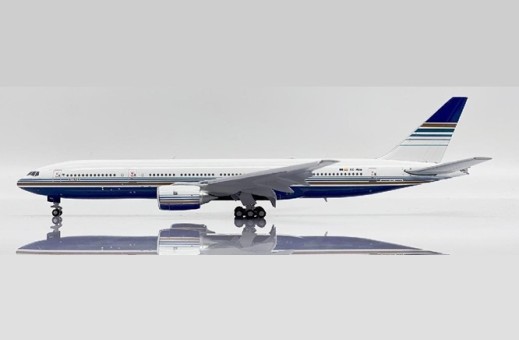 Flaps Down Privilege Style Boeing 777-200ER EC-MUA JC Wings JC4PVG0058A Scale 1:400