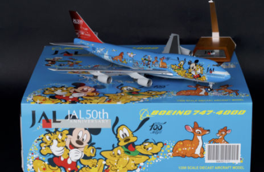 JAL 747-400 No.3 Disney Reg# JA8083 Stand JC Wings BBOX2535 Scale 1:200 