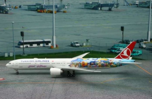 Turkish Airlines B777-200ER San Francisco-Istambul Reg# TC-JJU Eagle 200007 Scale 1:200
