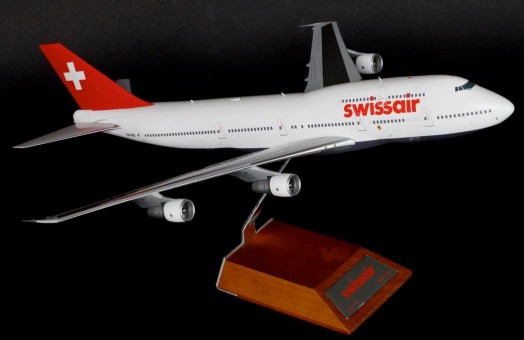 Swissair Boeing 747-257 Brown Cheatline Registration: HB-IGA Stand JC JC2SWR401 1:200
