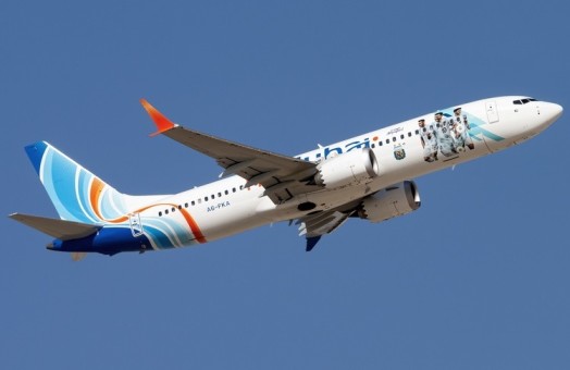 Fly Dubai Boeing 737max8 A6-FKA Phoenix Die-Cast 04501 Scale 1:400