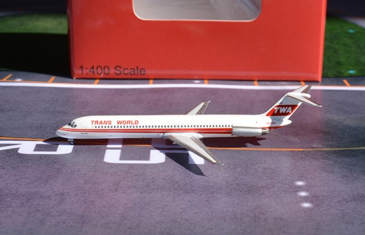 Trans World DC-9-50 Twin Stripe (N408EA) First twin stripe TWA DC-9-50 1:400 scale