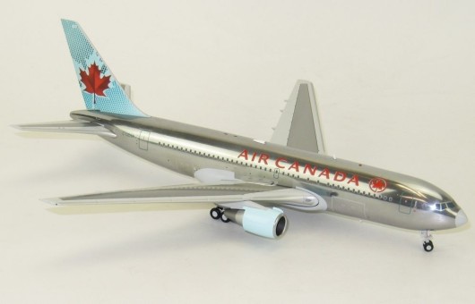 Air Canada B767-200 (Polished) C-GDSP w/Stand JC Wings LH2ACA015 Scale 1:200