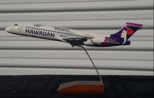 Hawaiian Boeing 717-200 New Livery N488HA Gemini Display resin models GDHAL010 scale 1200