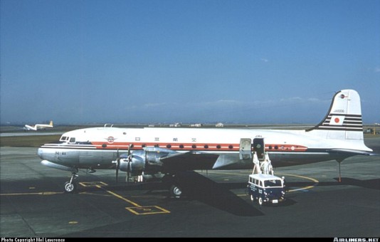 JAL  Douglas DC-4  C-54 JA6006  阿  蘇 Aso 