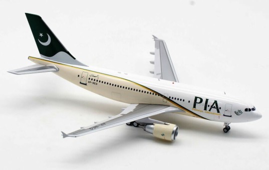 PIA Pakistan Airbus A310-308 AP-BEQ with stand InFlight IF310PK1120 scale 1:200