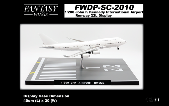 JFK John F. Kennedy International Airport RWY 22L display stand by Fantasy Wings FWDP-SC-2010 scale 1:200
