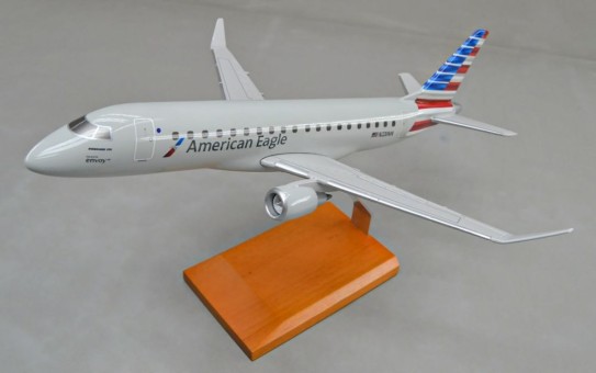 American Embraer ERJ-175 N220NN Executive Series G11472 crafted desktop model scale 1:72 