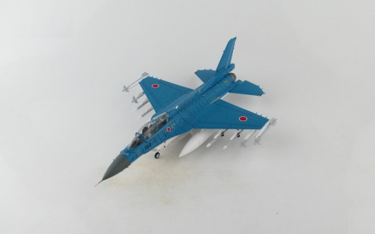 Japan XF-2B with missiles Technical Research and Development Institute & A.D.T.W. Hobby Master HA2719 scale 1:72