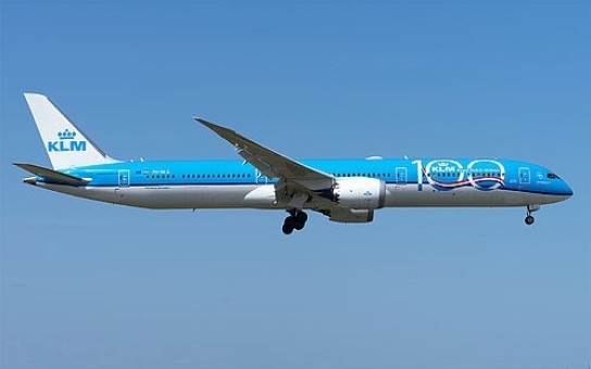KLM 100 Years Boeing 787-10 stretched Dreamliner PH-BKA with gears and stand Hogan HG211380G Scale 1:200