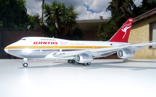 Qantas B747SP VH-EAA IF747SP001