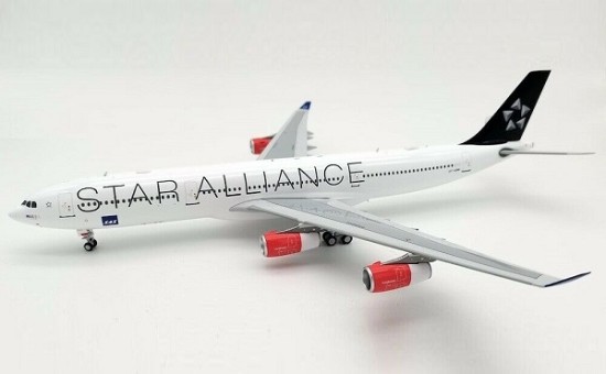 SAS Scandinavian Star Alliance Airbus A340-313 OY-KBM with stand JFox/InFlight JF-A340-007 scale 1:200
