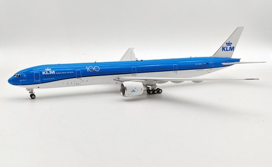 KLM - Royal Dutch Airlines Boeing 777-306/ER PH-BVS With Stand IF773KL1224 Scale: 1:200 