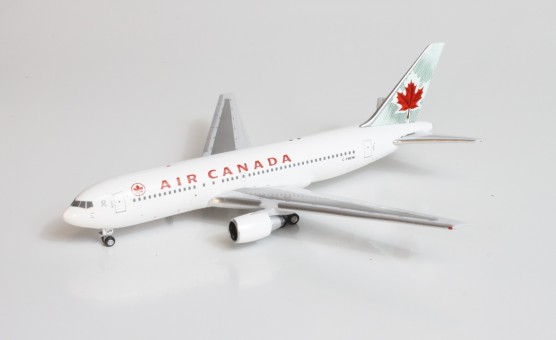 Air Canada Boeing 767-200 C-FBEM AeroClassics AC419647 die-cast scale 1:400