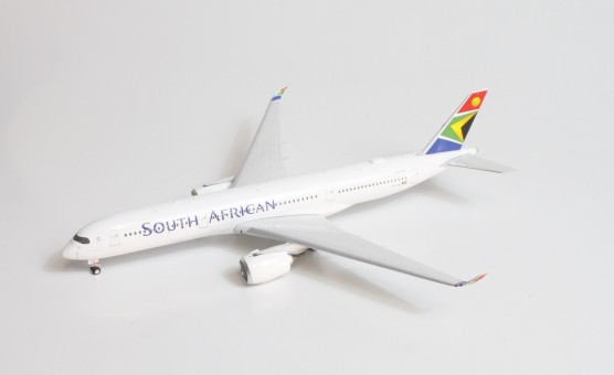 South African Airways Airbus A350-900 ZS-SDC die-cast Phoenix 11593 scale 1:400