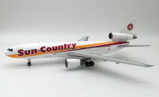 Sun Country Airlines Douglas DC-10-15 Polished N154SY InFlight IFDC10SY0519 scale 1:200