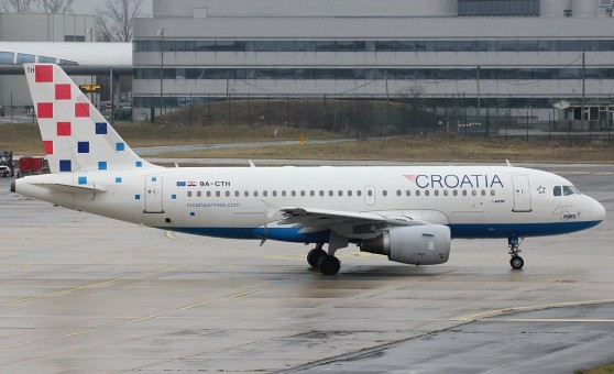 Croatia Airlines Airbus A319 25 Years Godina 9A-CTH JC2CTN144 scale 1:200
