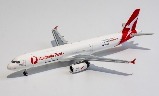 Qantas Freight "The World's First" Airbus A321P2F VH-ULD die-cast NG Models 13022 scale 1:400