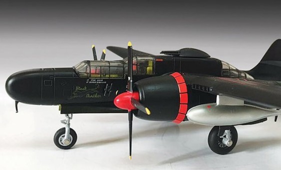 Northrop P-61B Black Widow Diecast Model USAAF 418th NFS, #42-39586 "Black Panther", Pacific Theater, 1944  AF1-00090B 1:72 