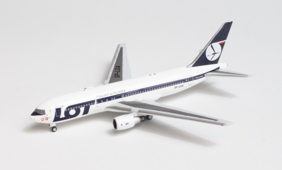LOT Polish Airlines Boeing 767-200 SP-LOA AeroClassics AC419521 die-cast scale 1:400 