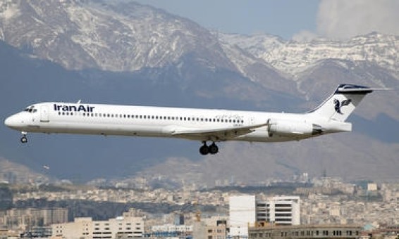 Iran Air MD-83 UR-BXM with stand JCWings JC2IRA059 Scale 1:200 