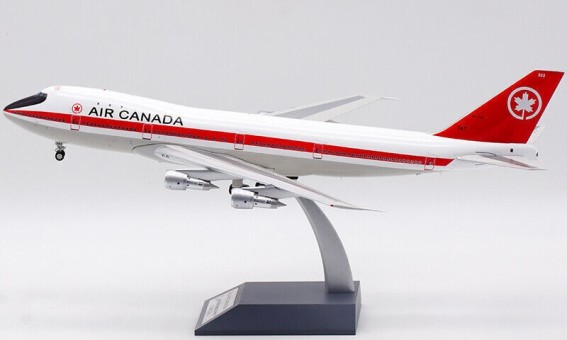 Air Canada Boeing 747-100 CF-TOC With Stand B-Models-Inflight B-741-AC-OC scale 1:200