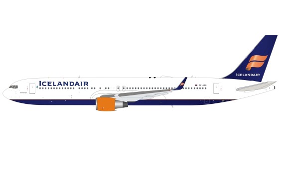 Icelandair Boeing 767-300 TF-ISN with stand die-cast InFlight IF763FI0821 scale 1:200