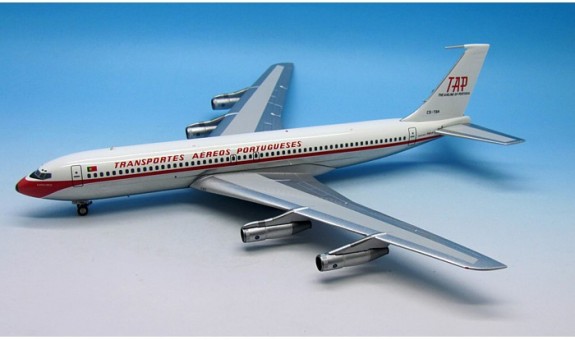 TAP-Transportes Aereos Portugueses Boeing 707-382B Reg# CS-TBA InFlight IF70731214P 1:200 aircraft image