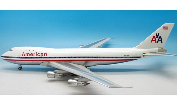 Limited American Airlines (Astroliner)  Boeing B747-121 N743PA Polished w/ Stand InFlight IF741743P Scale 1:200