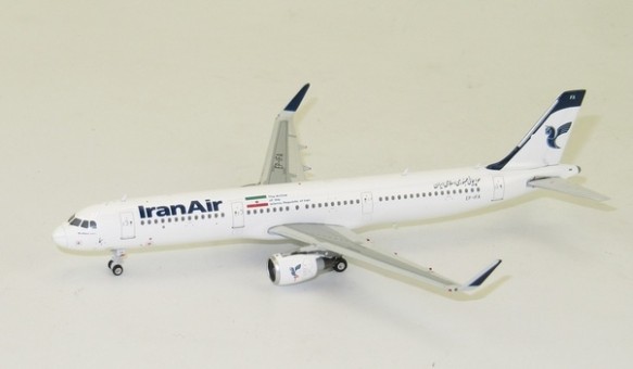 Iran Air Airbus A321 Reg# EP-IFA Phoenix 11350 Scale 1:400
