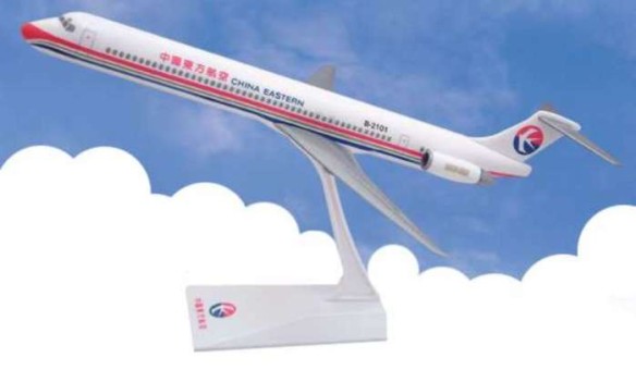 Flight Miniatures China Eastern McDonnell Douglas MD-80