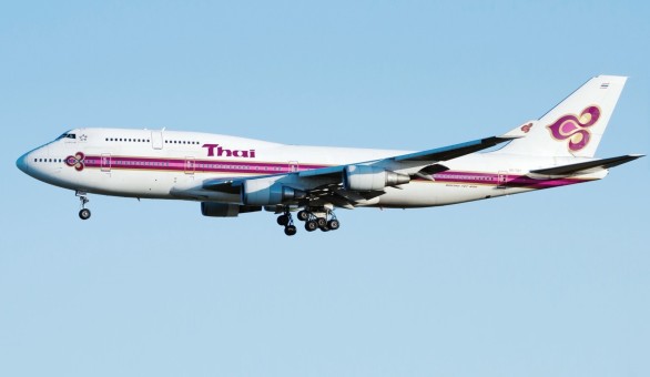 Flaps down Thai Airways Boeing 747-400 old livery HS-TGY JC Wings LH4THA173A scale 1:400