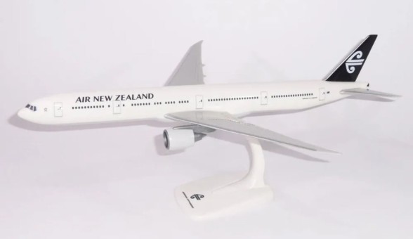 Air New Zealand Boeing 777-300ER New livery white body PPB Holland plastic model PPCANZ016 8719481221232 scale 1:200
