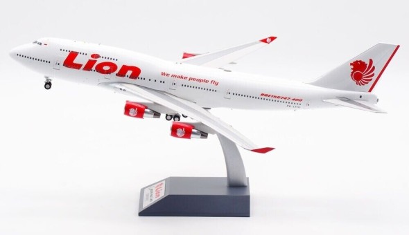 Lion Airlines Boeing 747-412 PK-LHG with stand InFlight IF744JT0422 scale 1:200 
