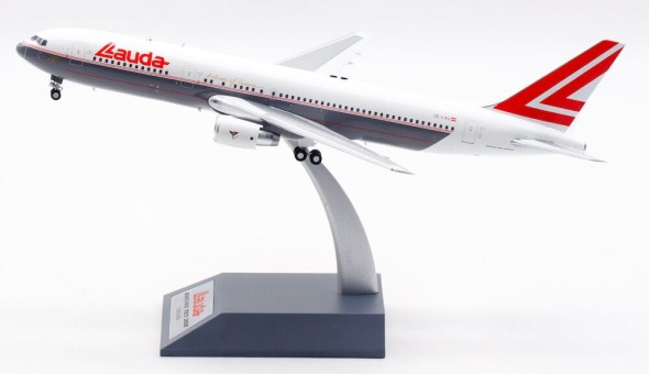 Lauda Air Boeing 767-3Z9/ER OE-LAU with Stand Die-Cast InFlight IF763NG0522 Scale 1:200