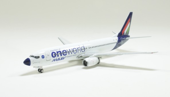 Airliners Model PH4MAH878 Scale Malev B737-800 and Models ezToys HA-LOU Phoenix Collectibles cast Diecast Die 1:400 - \