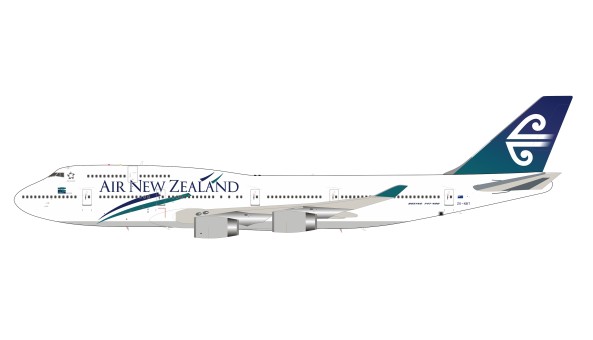 Air New Zealand Boeing 747-419 ZK-NBT with stand Inflight IF744NZ0820 scale 1:200