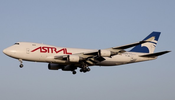 Astral Aviation Boeing 747-400 TF-AMU JC Wings JC4ACP440 scale 1:400