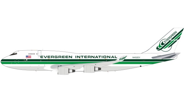 Evergreen International Boeing 747-400 N492EV with stand InFlight IF744EZ0519 scale 1:200