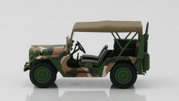 M151A2 Ford MUTT “Convoy Follows” 3rd Div US Army Hobby Master HG1904 Scale 1:48