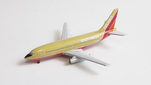 Southwest Boeing 737-200 N21SW Old Livery Aero Classics AC419666 scale 1400