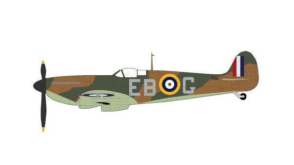 RAF Spitfire MK.1 No. 41 Squadron Hornchurch Eric Lock Essex UK 1940 Battle of Britain Hobby Master HA7815 scale 1:48