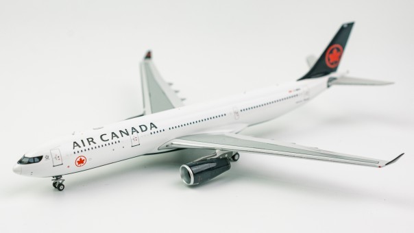 NG Model 62009 Airbus A330-343 Air Canada C-GFAJ in 1:400 Scale 