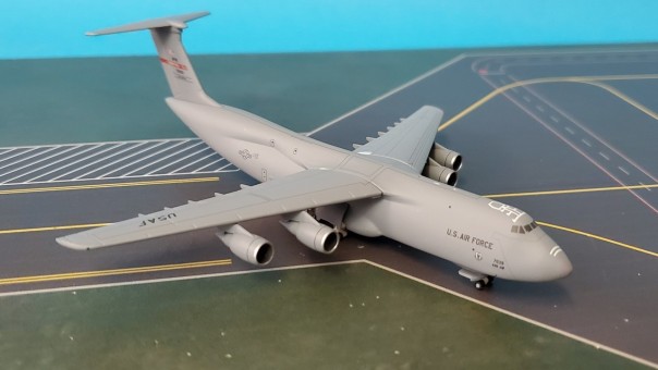 USAF Lockheed C-5M Super USAF Lockheed C-5M Super Galaxy 337th Airlift Squadron, 439th Airlift Wing, Westover Air Reserve Base Herpa 553058 1:500