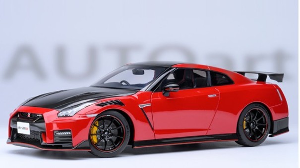 Nissan GT-R, (R35) Nismo 2022 Special Edition, Vibrant Red 77502 Scale 1:18