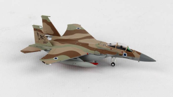 Israeli Air Force F-15i No 207 Hogan Die Cast  HG60159 Scale 1:200