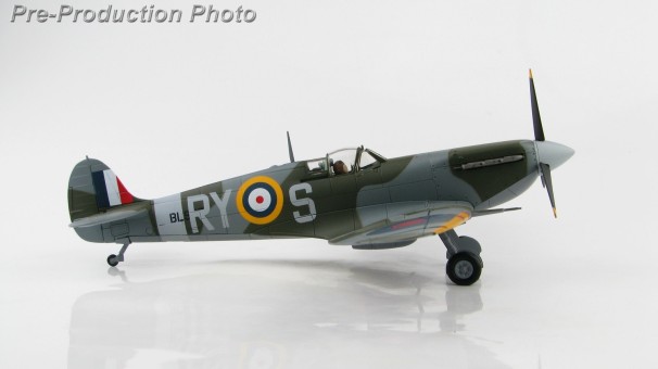 RAF Spitfire Vb Stanislav Fejfar No 313 Sqn May 1942 Hobby Master HA7853 scale 1:48