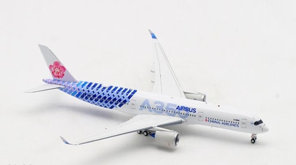 China Airlines Carbon Fiber Airbus A350-900 B-18918 中華航空 "碳纤维" with stand Aviation400 AV4024 scale 1:400