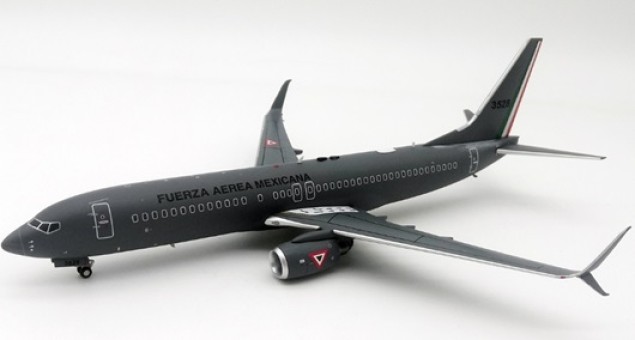 Mexico Air Force Boeing 737-800 with Scimitar winglets 3528 InFlight/JFox JF-737-8-002 scale 1:200